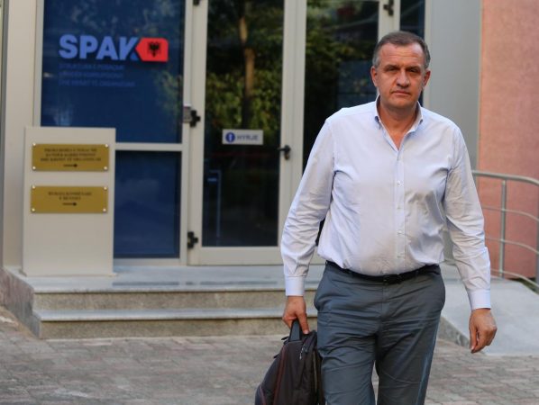 “S’DO ISHTE ÇUDI TË DILTE ME…”/ Gazetari zbardh detaje nga marrja në pyetje e ish-ministrit Beqaj në SPAK