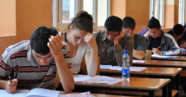 RAUNDI I PARË I PRANIMEVE/ Hapat për të aplikuar për në universitet! Nga 29 korriku nis përzgjedhja e preferencave