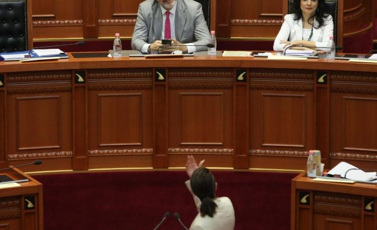 FJALORI I RAMËS/ Berisha: Përgëzoj Grida Dumën për përgjigjen e merituar që i dha