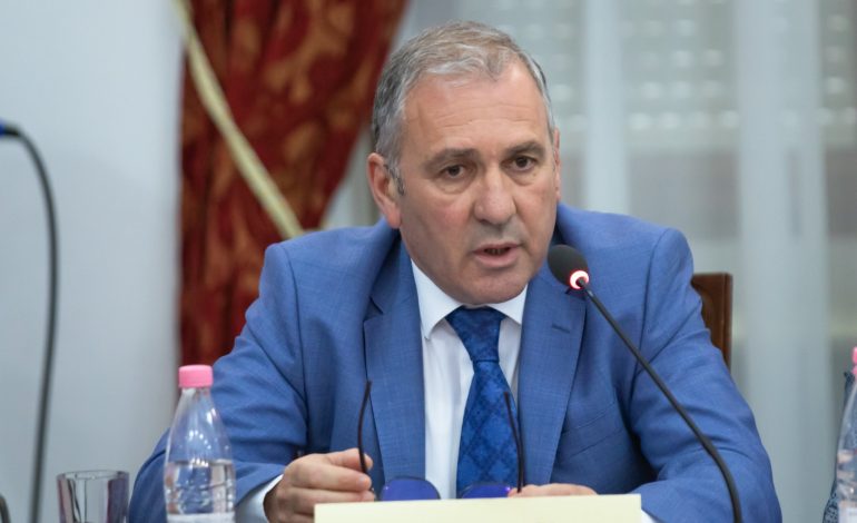 SPAK DREJT BETEJËS PËR TË ZGJEDHUR DREJTUESIN/ Kush pritet ta zëvendësojë Arben Krajën? Emrat më të përfolur…