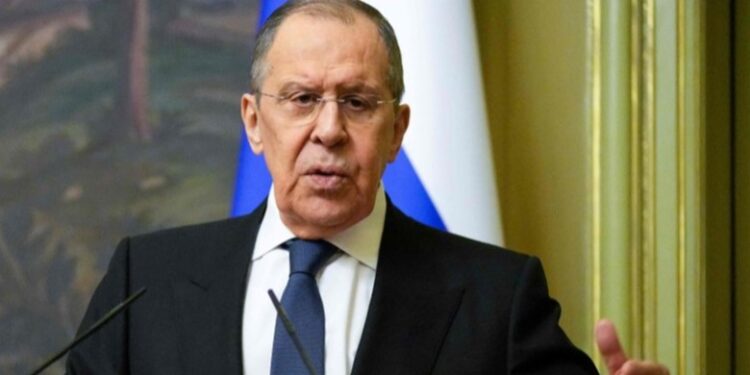 LUFTA/ Lavrov: Objektivat e Moskës në Ukrainë shkojnë përtej Donbasit, procesi vazhdon me këmbëngulje