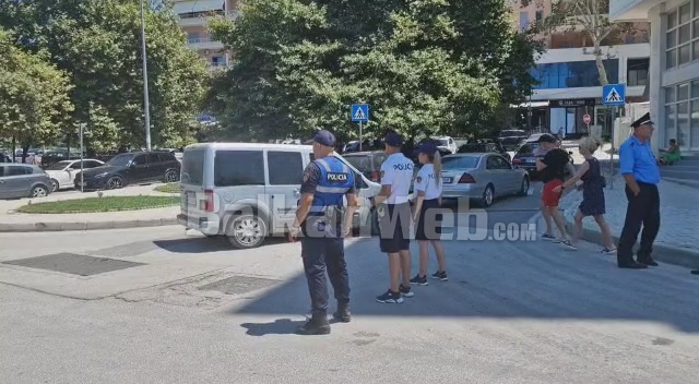 “PSE MË SHIKON?” Si nisi sherri mes dy pronarëve të plazhit në Vlorë, njëri nxori armën dhe qëlloi në sy të…