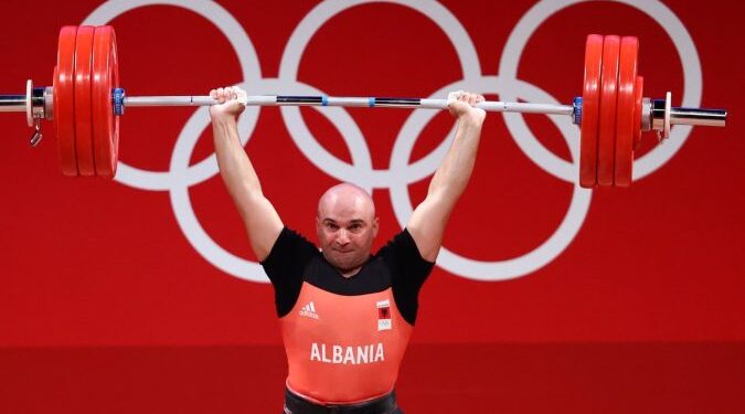 FITORE ME “DHUNË”/ Qerimaj fantastik, i dhuron Shqipërisë medalje të argjendtë në Lojërat Mesdhetare