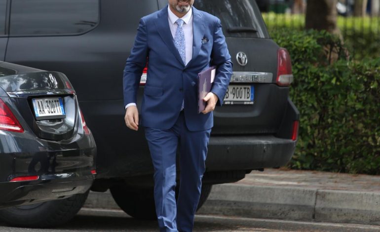 AFERA E INCENERATORËVE/ Ministri i Drejtësisë i përgjigjet Presidentit: Diçka tjetër ia prish gjumin Ilir Metës…