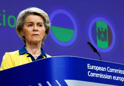 “DUHET TË ASHPËRSOJMË SANKSIONET”/ Von der Leyen: Rusia duhet të paguajë një çmim të lartë për luftën në Ukrainë