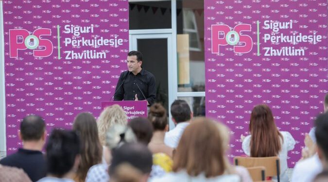“NA DUHET SHUMICA…”/ Veliaj: Ky që flet për protesta, në ’97 i vuri shqiptarët të vriten me njëri-tjetrin