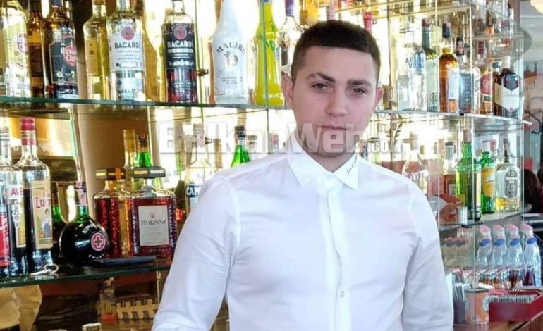 25-VJEÇARI I ZHDUKUR PREJ 10 DITËSH/ Vëllai thirrje institucioneve: Pas zhdukjes, e kërkoi një person me….