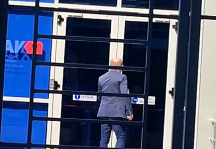 PAMJET/ Xhelal Mziu thirret për t’u marrë në pyetje, paraqitet në SPAK