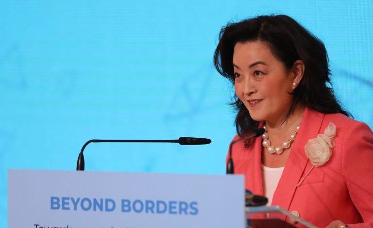 100 VJETORI I MARDHËNIEVE DIPLOMATIKE SHQIPËRI-SHBA/ Yuri Kim: Edhe në ditët e errëta të diktaturës, shqiptarët trima e mbajtën flakën ndezur