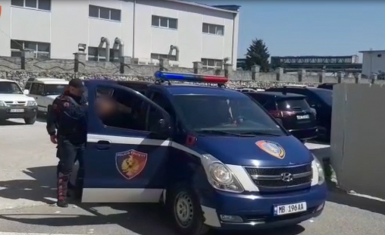 PAS SHERRIT NË NJË LOKAL NË VAUN E DEJËS/ 37-vjeçari mori armën në banesë dhe qëllon për vdekje me kallashnikov një person