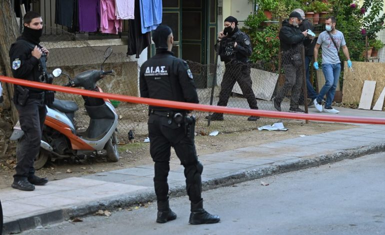 “E TËRHOQI PREJ FLOKËSH”/ Ishte xheloz, shqiptari vret gruan 30 minuta pasi kërkoi urdhër mbrojtje në polici, ja si ndodhi krimi në Zakynthos