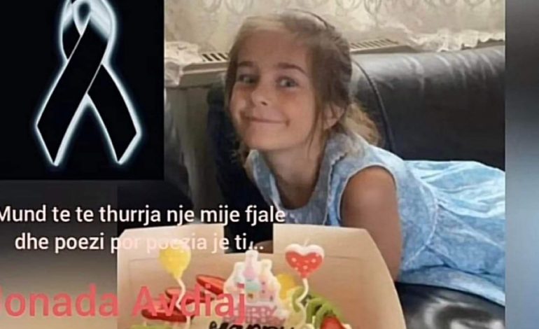 TRAGJEDIA E HIMARËS/ Dedikimi RREQETHËS në rrjet për Jonadën e vogël: Si të themi lamtumirë