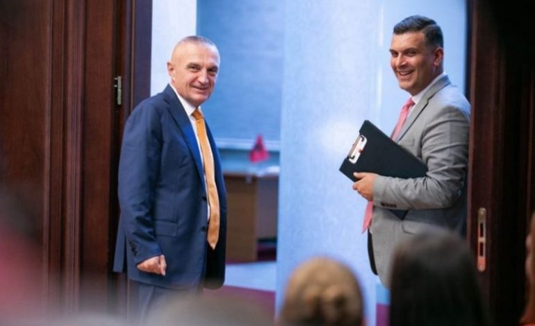 SULMI I RUSËVE NË UZINËN E GRAMSHIT/ Reagon Partia e Lirisë: E rëndë t’i ndodhi një vendi të natos! Rama të ndërpresë pushimet…