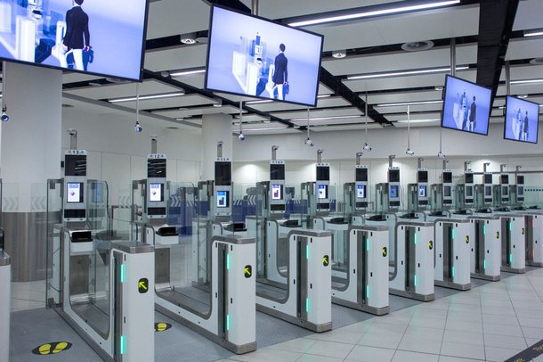 TEKNOLOGJIA ELEKTRONIKE NË RINAS/ ‘E-Gates’, 30 sekonda për kontrollin e pasaportës
