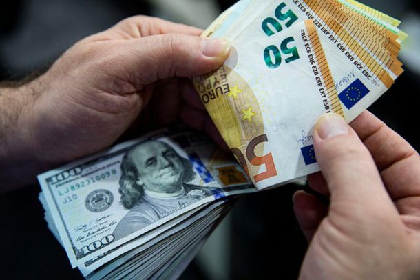 KËMBIMI VALUTOR/ Dobësohet sërish dollari dhe euro! Me sa shiten dhe blihen sot monedhat e huaja