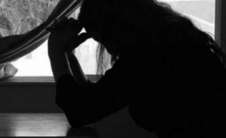 U VETËVRA NË GREQI/ Zbulohet drama familjare e 29-vjeçares shqiptare, pas vdekjes së të atit, e ëma u mbyt në det. Pak kohë më parë…
