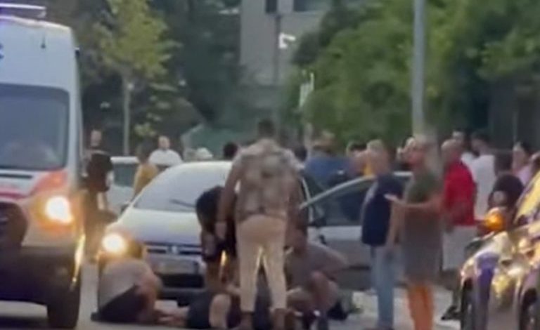 E RËNDË/ U përplas në trotuar nga shoferja 29-vjeçare te “Kodra e Diellit”, ndërron jetë në spital 60-vjeçari (EMRI)