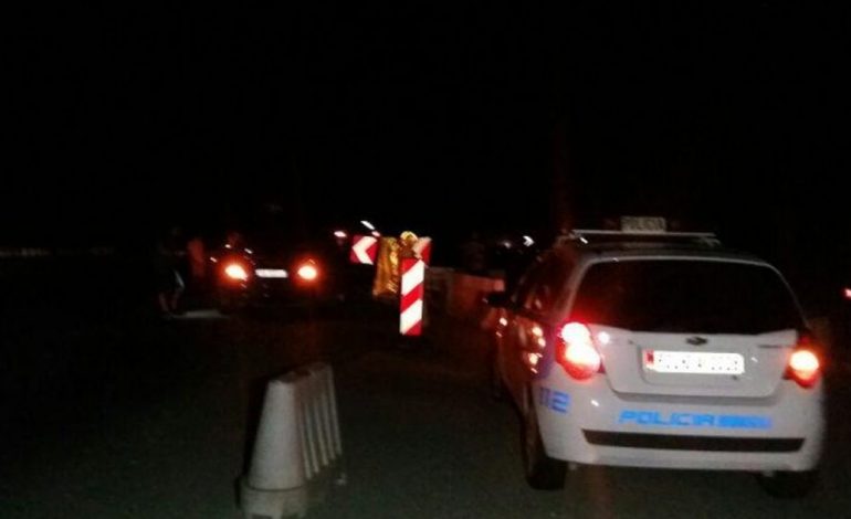 AKSIDENT NË LUSHNJE/ Makina përplaset me zetorin në Lushnje, 5 të lënduar. Detajet e para nga vendngjarja