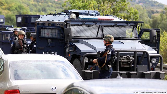 REAGIMI I SHPEJTË/ Tensionet mes Serbisë dhe Kosovë, pse NATO është e përgatitur për të ndërhyrë