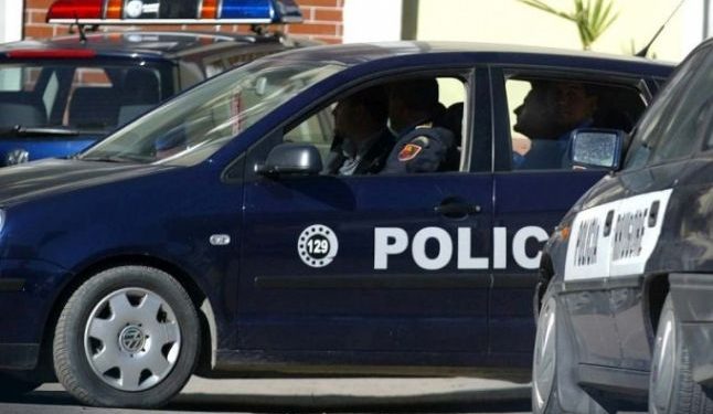 E RËNDË/ Prishet qetësia në Sarandë, një person vritet me thikë, ja çfarë deklaron Policia