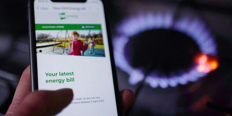 TREFISHOHET ÇMIMI I ENERGJISË NË BRITANI/ Nga 1 Tetori fatura mesatare do jetë 3,549 Paund