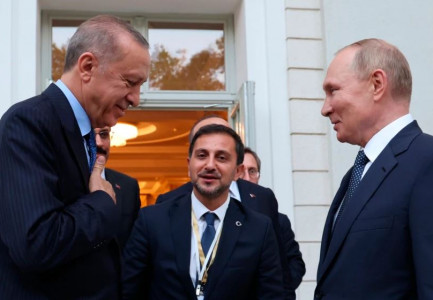 PAVARËSISHT LUFTËS/ Turqia forcon marrëdhëniet tregtare me Moskën! Analistët: E ardhmja e Erdogan, në duart e Rusisë