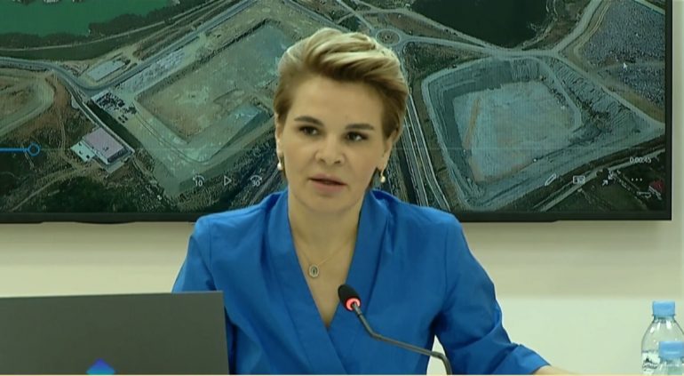 “TIRANA ËSHTË KTHYER NË…”/ Kryemadhi thirrje qytetarëve: Është jetike të zgjedhim drejtues që i kthejnë fjalët në vepra