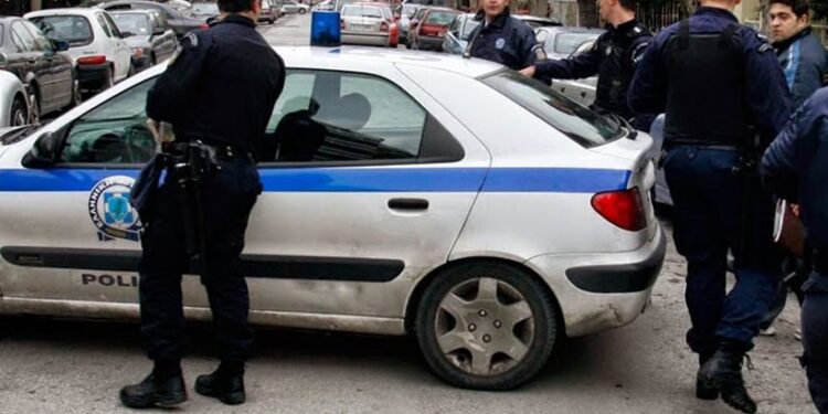 E PAZAKONTË/ Deputeti bën “gara shpejtësie” në rrugë, kërcënon policët pasi i kërkuan patentën
