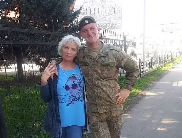 “DIL JASHTË. GJUAJ”/ Ushtari rus rrëfen se si e urdhëruan të ekzekutonte civilë të pafajshëm në Ukrainë