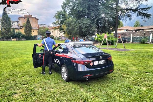 E PËSON KEQ/ 30-vjeçari shqiptar kapet me 40 kg “të bardhë” në Itali: Droga me vlerë 10 mln euro