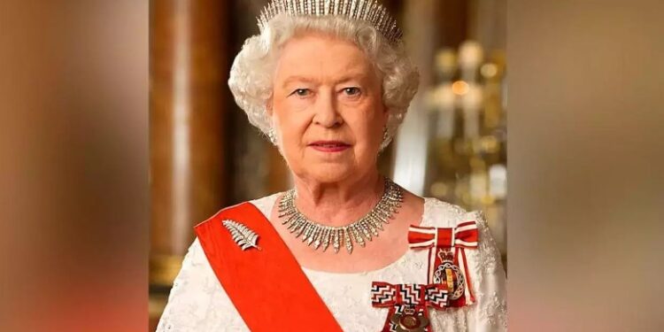 NDËRROI JETË DY DITË MË PARË/ Mbretëresha Elizabeth II ka lënë një letër sekrete, mund të hapet vetëm pas 63 vitesh
