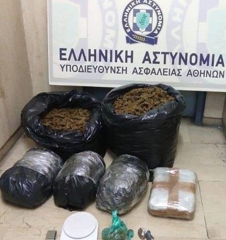 U KAP ME 15 KILOGRAM MARIUANË/ Arrestohet 40-vjeçari shqiptar në Athinë