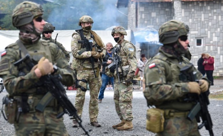 TENSIONET NË KOSOVË/ NATO shpreh gatishmërinë për të dërguar më shumë trupa në rast trazirash të reja