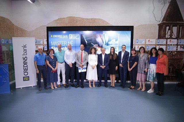UET dhe Credins Bank bashkojnë forcat. Master në Fintech, i pari në Shqipëri