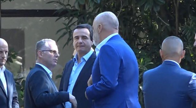 DETAJET/ Çfarë e solli Albin Kurtin me urgjencë në Tiranë?