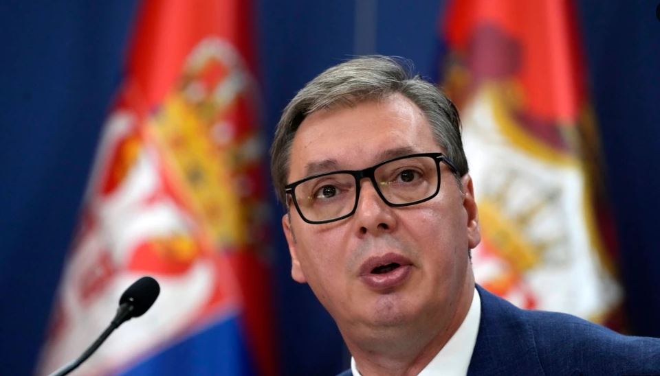 NËNSHKRIMI ME RUSINË/ Vuçiç reagon ndaj kritikave: Serbia po sulmohet për shkak të marrëveshjes burokratike…