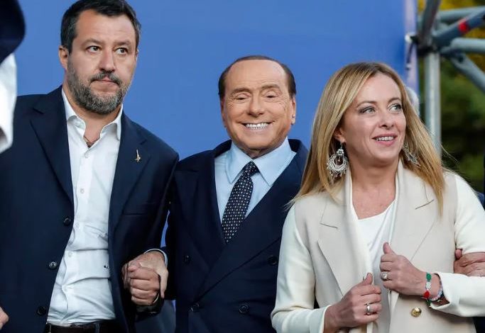 SKENARËT PËR QEVERINË E MELONIT/ Si mund të futen në qeveri Berlusconi dhe Salvini