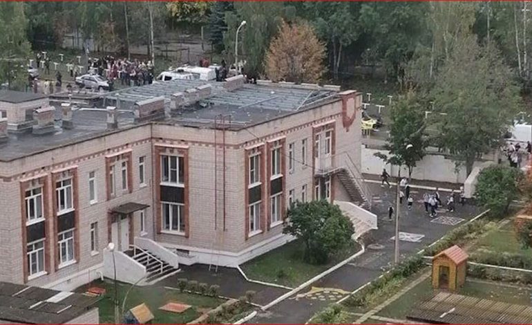 VIDEO/ Të shtëna me armë në një shkollë ruse, 6 nxënës të vrarë