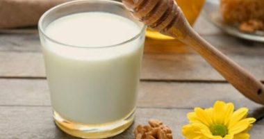 DUHET TA KONSUMONI/ Mjalti dhe qumështi bëjnë çudira në shëndetin tuaj