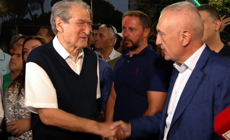 PD NË GARË ME METËN PËR PROTESTAT? Ja si përgjigjet Sali Berisha