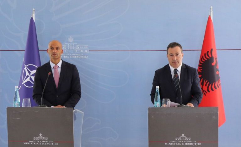 SULMET KIBERNETIKE/ Zyrtari i NATO-s në Tiranë: Nuk jeni vetëm, mbrojtje praktike, do garantojmë një…