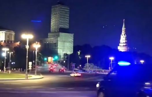 ATENTAT NDAJ PUTIN! Limuzina e tij sulmohet rrugës drejt rezidencës presidenciale