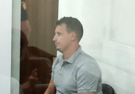 “BËRA 7-8 KALLZIME NË POLICI, ASKUSH…”/ Vrasësi i vëllait dhe kunatës pretendohet se është me probleme mendore, por…