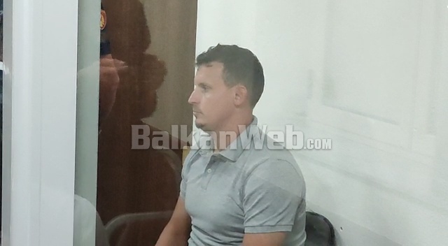 DËSHMIA/ Vrau vëllanë dhe kunatën, autori mbrohet në gjykatë: Kam bërë 7 kallëzime ndaj tyre, i fundit ditën e ngjarjes