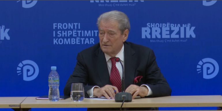 SULMI KIBERNETIK/ Berisha: Është shkatërruar TIMS dhe MEMEX, qëllimi është zhdukja e lidhjeve të krimit të Ramës
