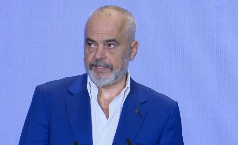 KONGRESI KOMBËTAR I ARSIMIT/ Rama: Kërcënimi ndaj gjuhës është i madh, dhe rritet çdo ditë