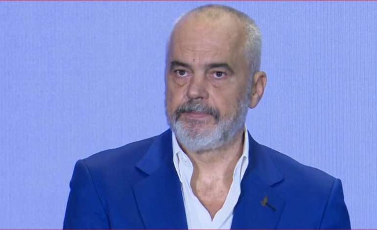 “MAQEDONIA PARIMISHT DAKORD”/ Rama: Kemi diskutuar me Malin e Zi dhe Serbinë të fusim abetaren e unifikuar…