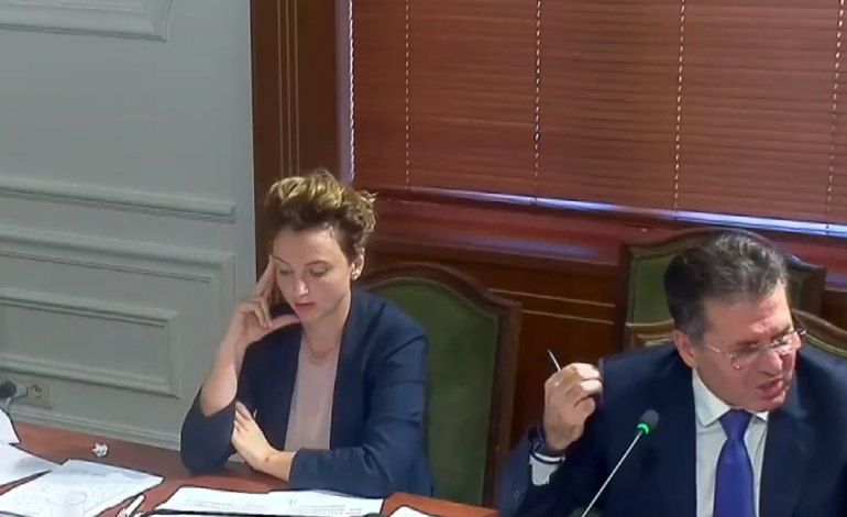 HAPJA E DOSJEVE/ Mediu kundër Alibeajt: Hiq dorë nga këto nisma për interes të ngushtë politik