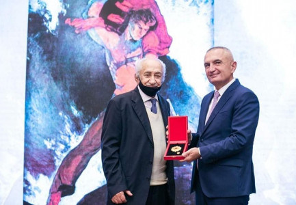 NDARJA NGA JETA E SALI SHIJAKUT/ Meta tregon historinë e pikturës së Vojo Kushit, përgjigja e artistit për udhëheqjen pasi ia censuruan tablonë