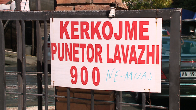 ÇUDIRA SHQIPTARE/ Mungojnë punëtorët, rriten pagat: S\pranojnë të punojnë lavazhier, as për “900 mijë dhe siguracione”